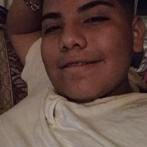 Meet your Posher, Javier